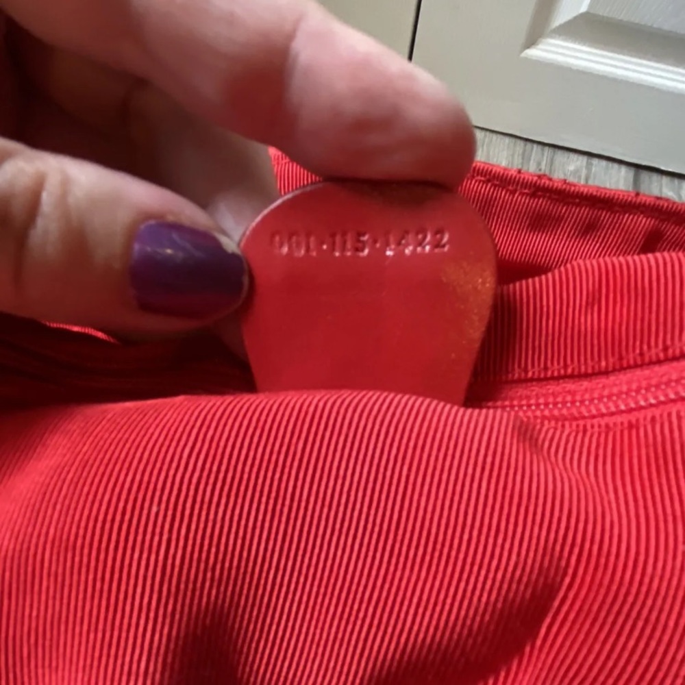 Rare Red Gucci Embroidered Backpack - Picture 5 of 11